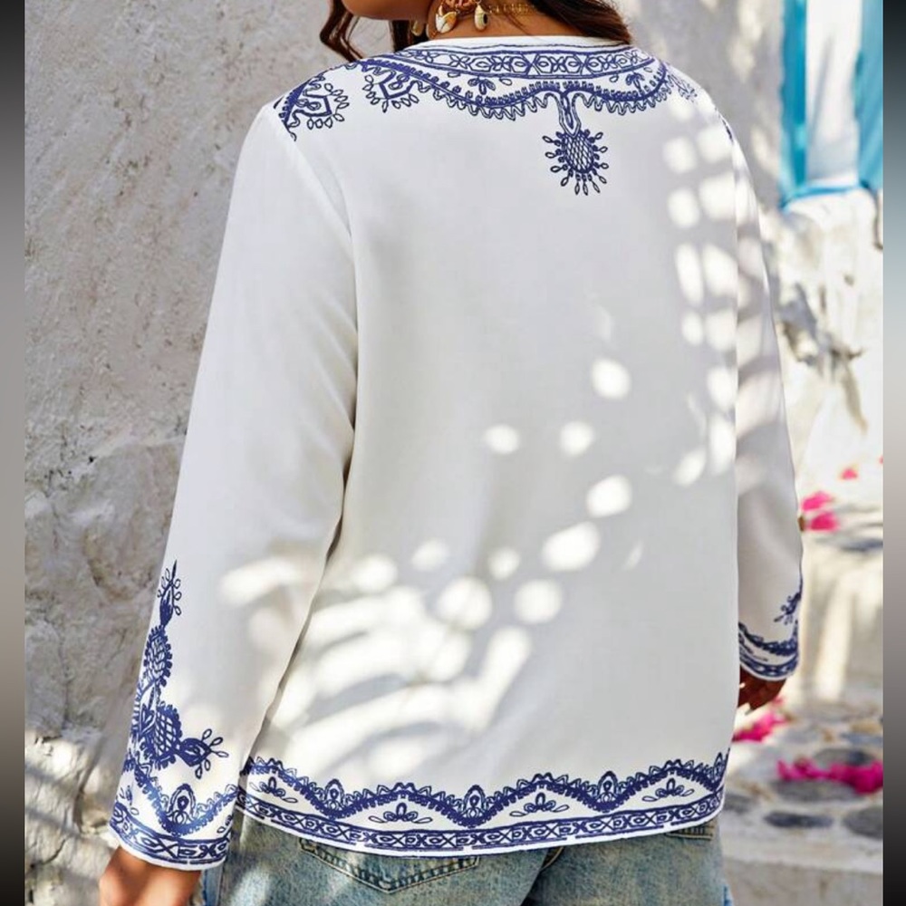Boho Plus Size Paisley Print Top Blouse Shirt White Blue - Picture 6 of 6